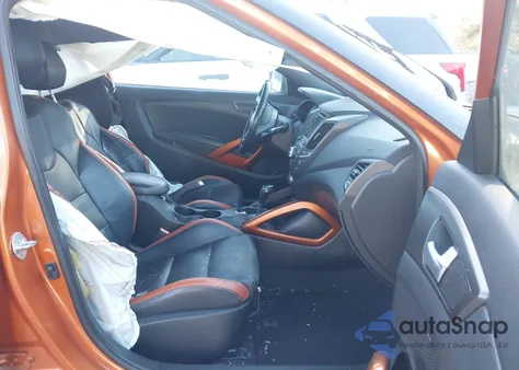 2016 Hyundai Veloster Turbo z USA, uszkodzony, nr VIN KMHTC6AE8GU256869